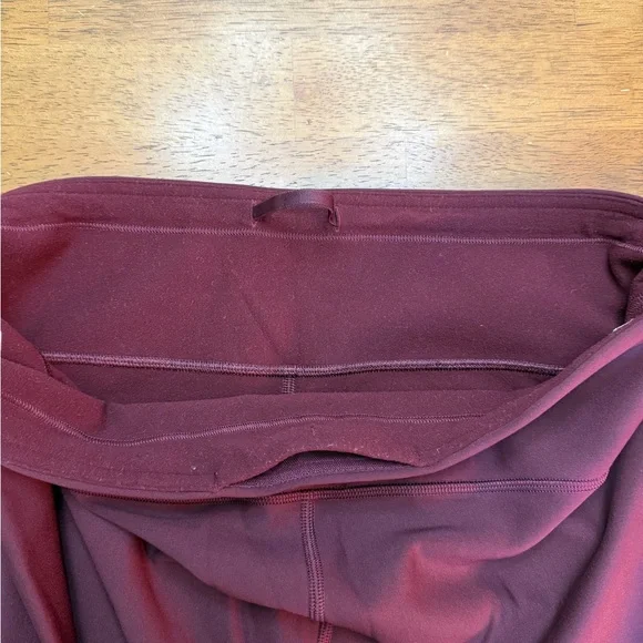 lululemon athletica Fleece High Rise Running Tight Garnet 12 - Picture 4 of 4